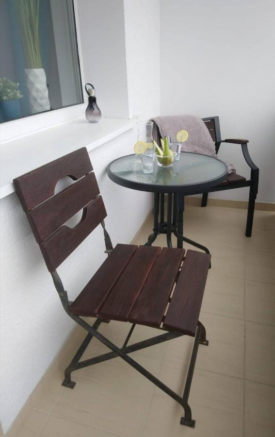 Quadratum Apartment By Noclegi Renters Gdańsk Zewnętrze zdjęcie